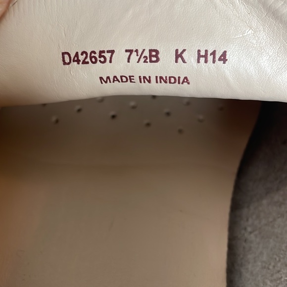 Cole Haan Shelby Logo II Beige Suede Driver Loafer 7.5 US - Picture 2 of 13